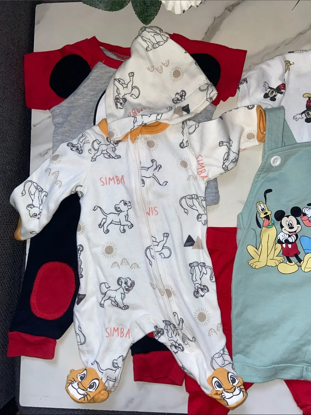 Disney Baby Bundle Mickey & Friends  Sets Size New Born and 3-6M